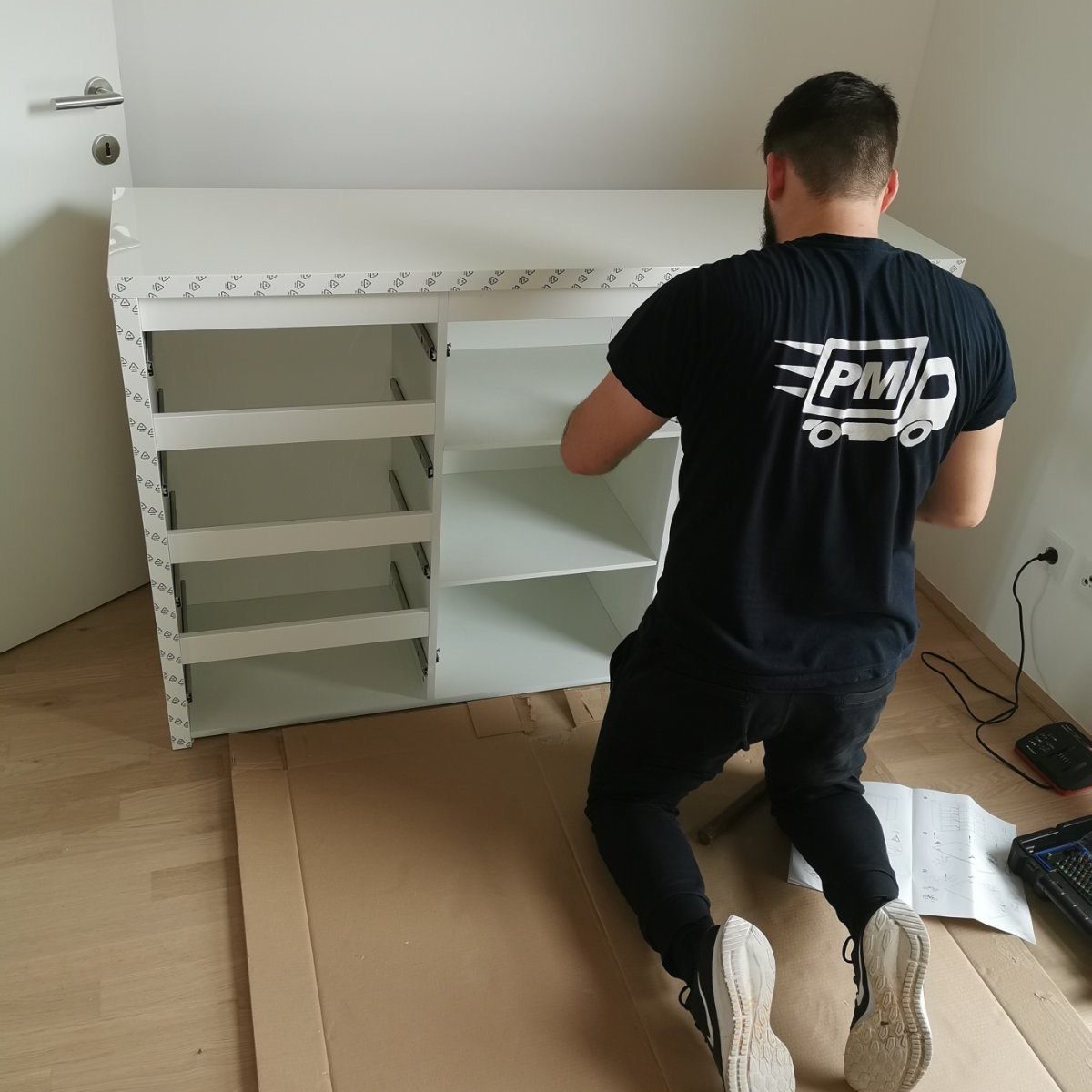 profimoebelpacker-umzug-wien-moebelmontage-02 Möbelmontage Wien